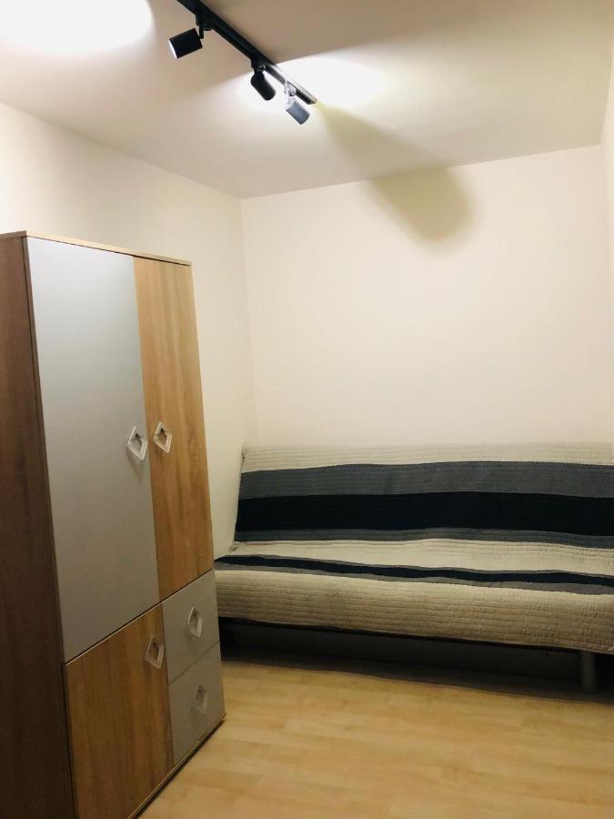 ורוצלב Nice Room, Комната, Pokoj Miedzy Airport Wro A Centrum מראה חיצוני תמונה